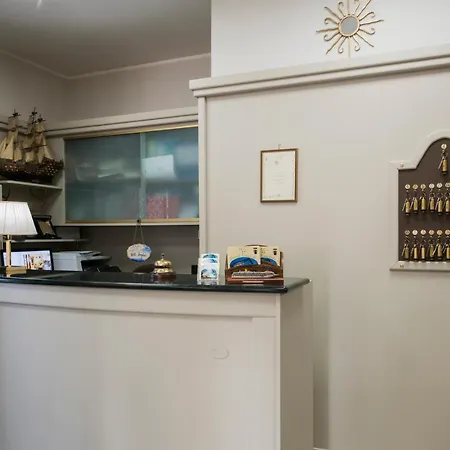 Candido 2* دْيانو مارينا