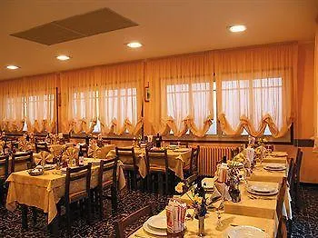 Hotel Candido 2*